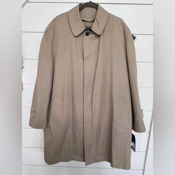 NWT London Fog Short Balmacaan CoatSize Large